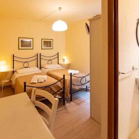 Il Borgo Ristorante Pizzeria Camere Acquapendente Luaran gambar