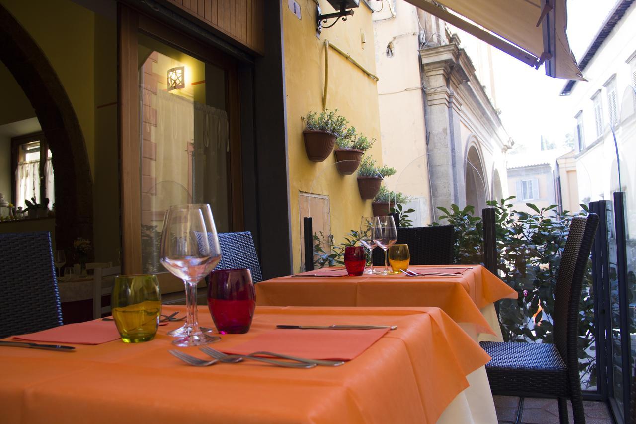 Il Borgo Ristorante Pizzeria Camere Acquapendente Luaran gambar